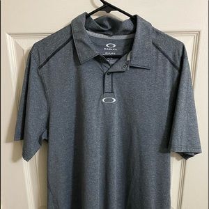 Men’s medium Oakley polo shirt